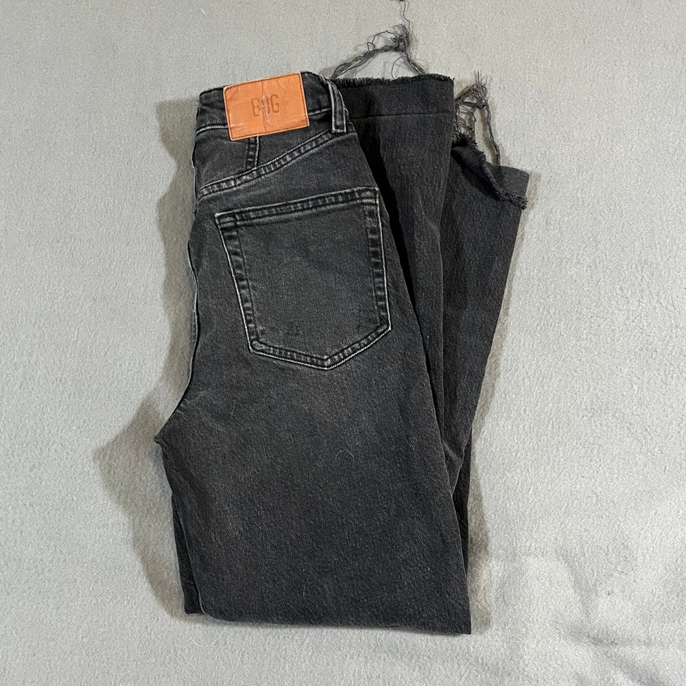 BDG Urban Outfitters Black Jeans Size‎ 26 High Waisted Raw Hem